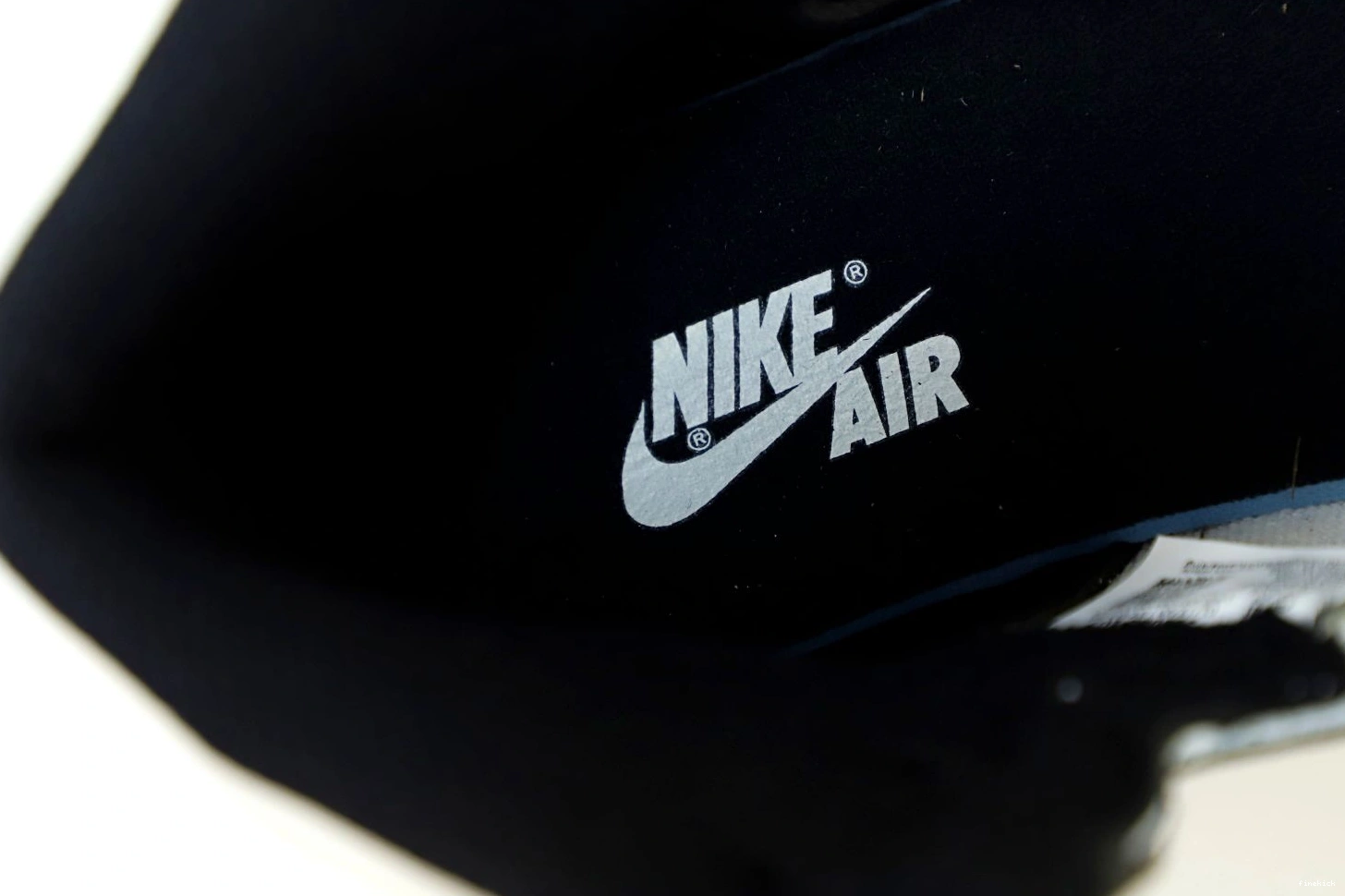 AIR 'DARK MOCHA' OG 1 HIGH JORDAN RETRO 0125